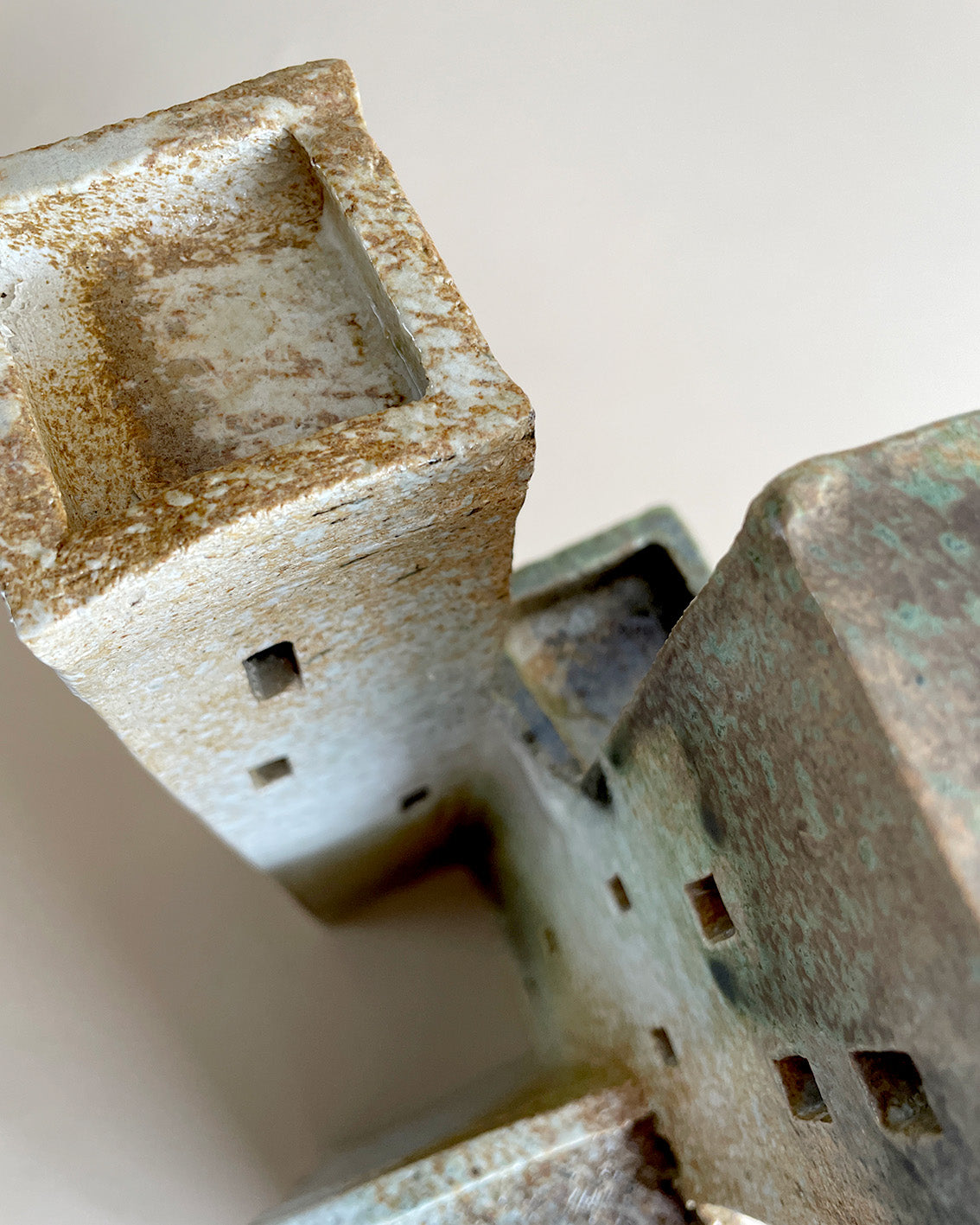 Building 'Big City Life' | nr. 2