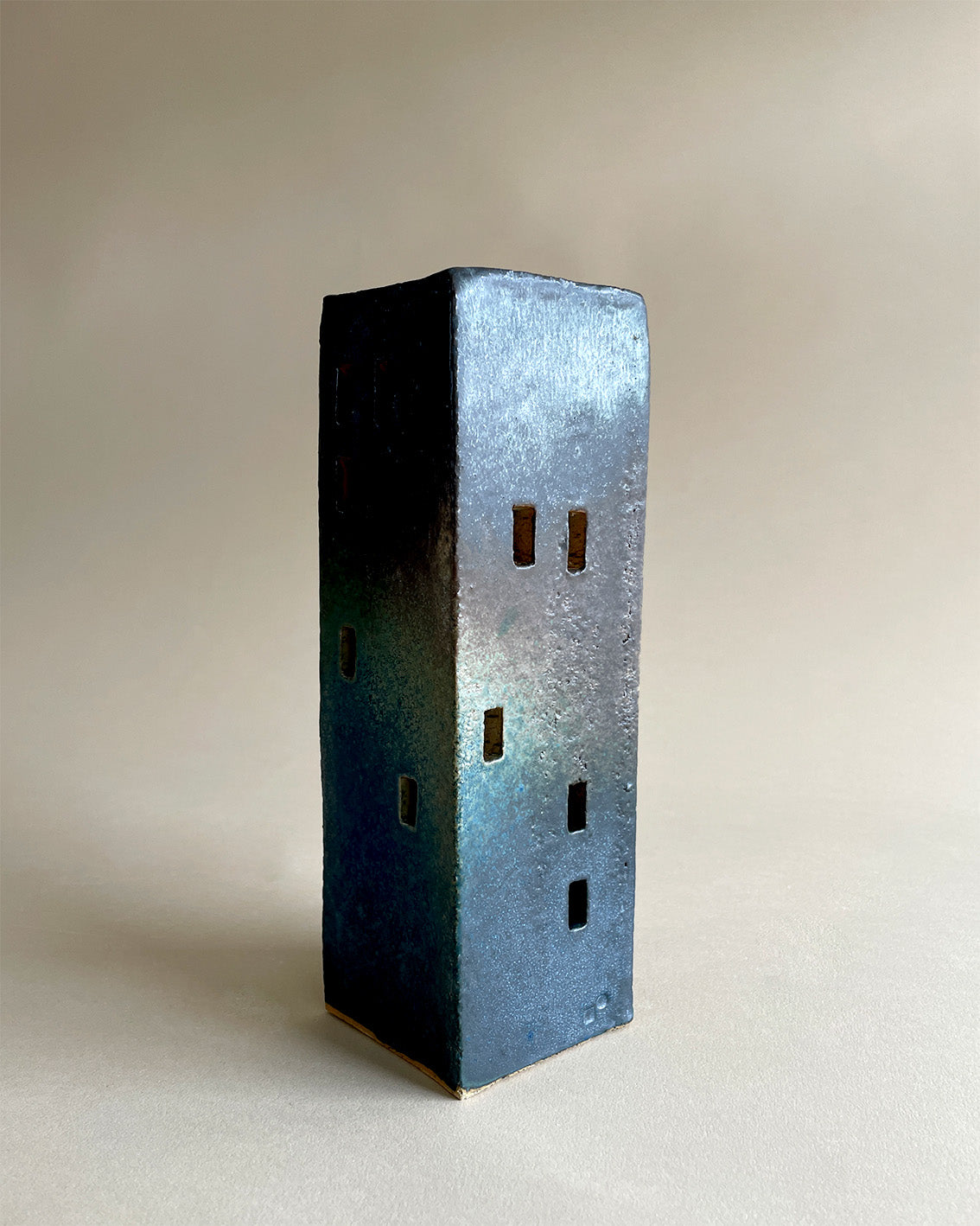 Building 'Big City Life' | nr. 6